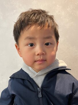 コンフィデンス メンズヘアー(confidence MEN'S HAIR) Jr.カット