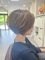 ホワイトストーン WHITE STONE 熊本大人ショート簡単スタイリング30代40代ヘアスタイル　