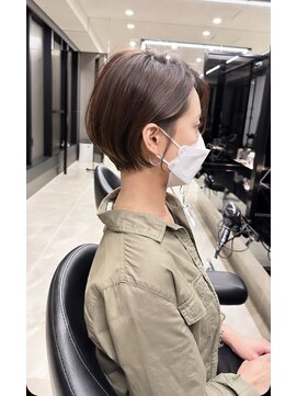 ハルキミナト ジャパン トウキョウ(HARUKI MINATO japan TOKYO) 30代40代50代ショートカットショートヘア。丸みショート前髪あり