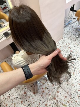 ボタン シブヤ(VOTAN SHIBUYA) 韓国ヘア/艶感カラー/グレージュカラー/透明感カラー