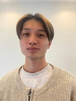 ナンバー リコ 名駅 ジャム 名古屋(N° rico JAM)&nbsp;センターパート　メンズカット　ツーブロック