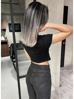 アコ(Aco)&nbsp;★プラチナシルバー系エアタッチバレイヤージュ★