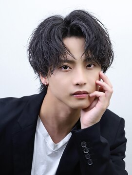 リップス 二子玉川店 (LIPPS) シックコンマセンターパート