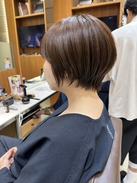 ピークアブー アヴェダ アトレ恵比寿(PEEK-A-BOO AVEDA) 前髪あり大人小顔ショート/30代40代50代/岡野亘希