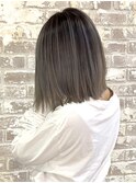 ミルクティーベージュローライトインナーカラーハイライト