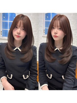 マインバイアフロートギンザ(MYNE by AFLOAT GINZA) レイヤーカット前髪ハッシュカット内巻きワンカール小顔カット