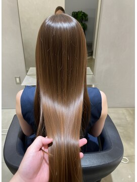 ロイ(Roi) 【髪質改善】うるツヤ美髪ストレート