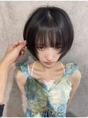 丸みショートシースルーバングくびれボブマッシュショート