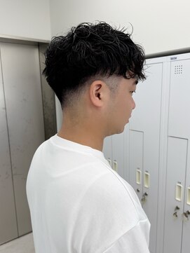 ビューナゴヤ 名駅(VIEW NAGOYA) スパイキーショート/フェザーパーマ/波巻きスパイラル/メンズ