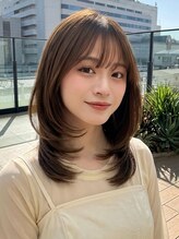 バイオレット 横浜店(Violet)&nbsp;ミディアムレイヤーグレージュ顔まわりカットレイヤーRI-