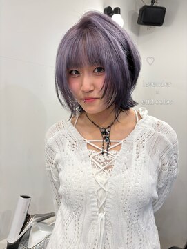 ヴィア 京都烏丸(Via) 10代20代30代/ラベンダー/ルーツカラー/ブリーチ/ハイトーン