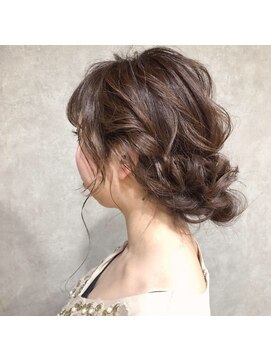 バース プレイス(BIRTH PLACE) 首元すっきりふんわりフルアップ☆