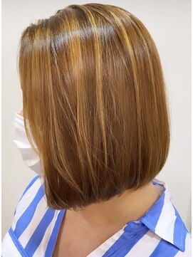 ネイロ(NE/LO) コントラストハイライトボブ