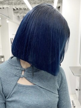 ウィコ 新宿(WICO) ディープブルー☆ [新宿駅/アースカラー/ツートーンカラー]