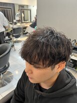 アイズ 海老名(AIZU) 刈り上げマッシュ ジミンマッシュシースルーダウンパーマウルフ