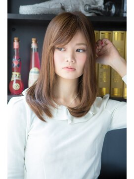 ステージ(STAGE) 大人かわいい/レイヤーロング/グレーベージュ/前髪パーマ/幡ヶ谷