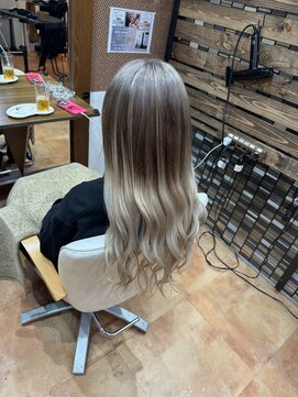 アンペガール(An Pegar) エクステでグラデーションスタイル