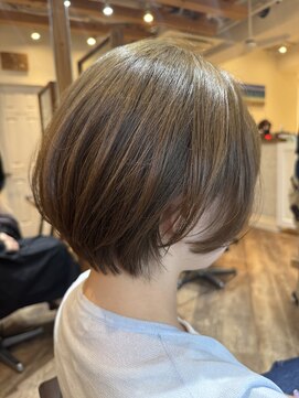 ヘアリゾート バルボア アイランド(hair resort Balboa Island) ショートボブ×シルバーアッシュ