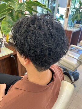 ヘアーアンドエステ ハラダ 滝ノ水店(Hair&Esthe Harada) パーマでナチュラルな動きをプラス/ツーブロック