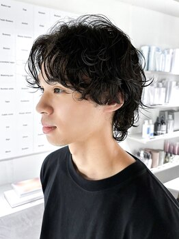 バロウ(BURROW)の写真/【札幌大通】高い技術力を持つstylistだからこそ叶う!ONもOFFもキマるカッコいいstyleをご提案。 