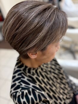 オリザヘアー 鎌取(oryza hair)の写真/白髪が気になり始めた方に!髪と頭皮を大切にした優しいカラーで、ダメージを抑え透明感のある仕上がりに◎