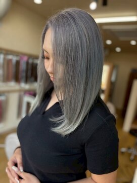 ミラシィ 成田(Mirashy) ハイライトカラーミルクティーベージュレイヤーカット