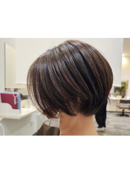 【鳥飼/別府/西新】大人可愛いショートはお任せ♪髪質・骨格を見極めあなたにピッタリのスタイルをご提案。