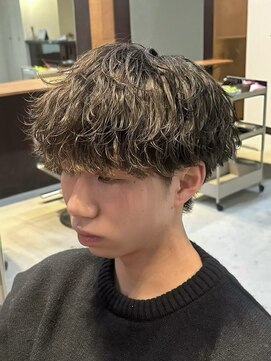 アトラクト バイ ラック 津田沼(Attract by LUCK) メンズパーマ/ニュアンスパーマ/メンズカット