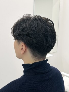 リュール バイ ヘッドライト 北千住店(lueur by HEADLIGHT) メンズパーマ