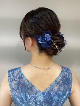 ディーエックス スリー(Dxxxx III) シニヨン