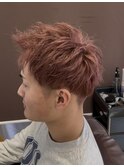 ピンクベージュ