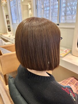 アーブ(hair and make urb) 大人前下がりボブ