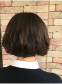 ショートボブ