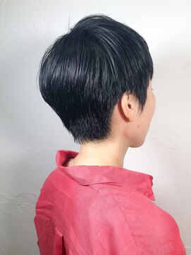 ウィロー(WILLOW) 【WILLOW】ミニマムな黒髪ショート(井下貴史)