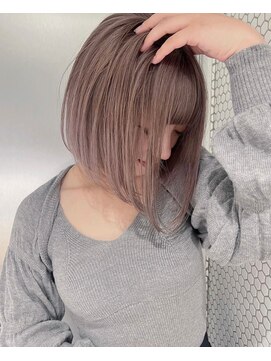 サイン 表参道(SIGN) イヤリングカラーマッシュウルフツヤ髪スタイルブルージュ