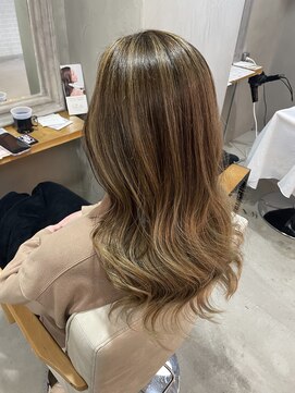 ブルー(BLUE.) エアタッチバレイヤージュ