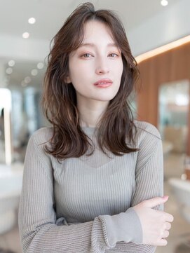 イオ 本厚木(io) 20代30代大人かわいいレイヤーカットくびれイメチェン小顔