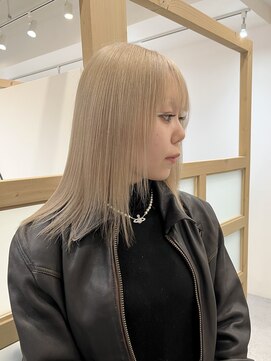 ヴィア(Via) ブロンド