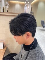 ハセ 石山店(HASE) 20代30代/センターパート/ツーブロック/アッシュブラック