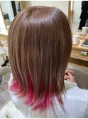 ベージュ×ピンク