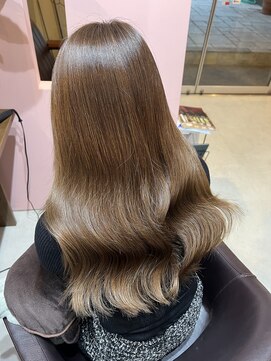 ヘアーズ スケッチ(hair's sketch) 透明感ベージュカラー