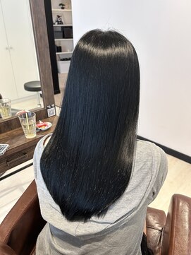 ソリス(Solis) ブルーブラック×髪質改善トリートメント