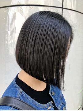 キートス(Kiitos) 前下がりボブ