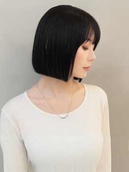 キャパ セントラル 天神 大名店(CAPA central)の写真/骨格や髪質を見極めた垢抜けショートカットが得意◎≪トレンド×似合わせ≫が実現する天神大名の人気美容室