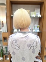 プランタンアヴェダ(printemps AVEDA)&nbsp;クリーミーブロンド×ミニボブ