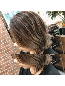 リズ オブ ヘアー(Lis of hair) レイヤーボブ☆ハイトーンベージュ【大橋】＠lis_oohashi