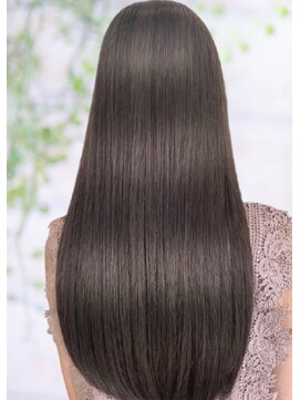ヘアーアートシフォン 池袋西口店(Hair art chiffon) 黒髪/クラゲヘアー/小顔/縮毛矯正/白髪ぼかし/髪質改善