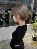 ショートに似合うハイトーンカラーはこれです!_white ash_