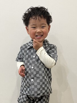 ピース(PEACE) かわいいくるくるパーマ