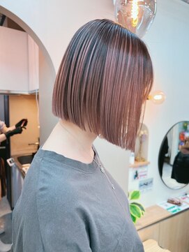 シビバイレボ(CIBI by revo) 地毛風カラー/ナチュラルレイヤーカット/ショートボブ[船橋]